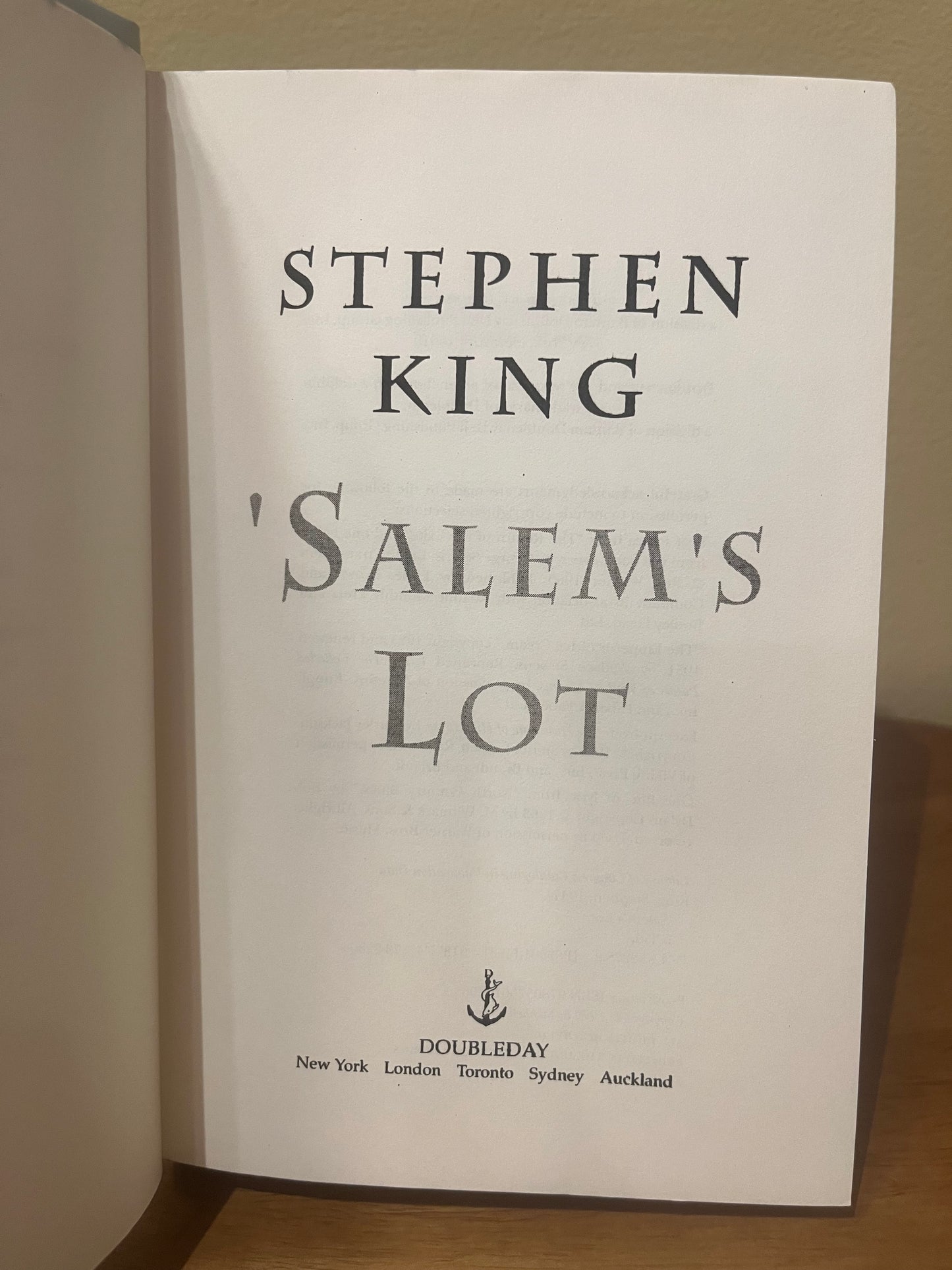 Salem’s Lot by Stephen King (2019 Glow in the Dark cover edition)