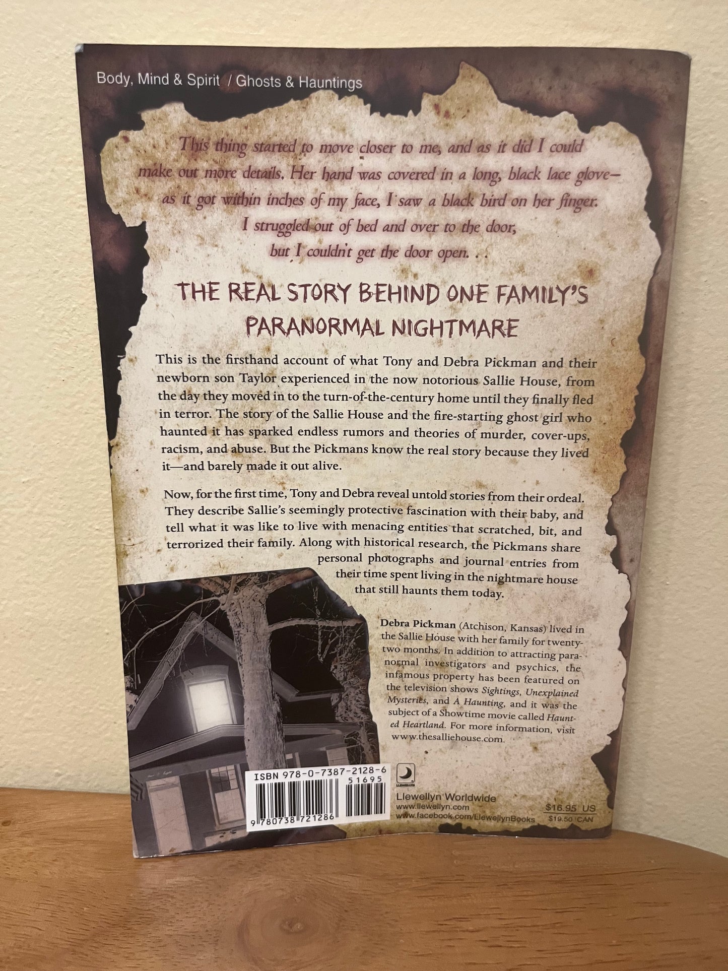 The Sallie House Haunting by Debra Pickman