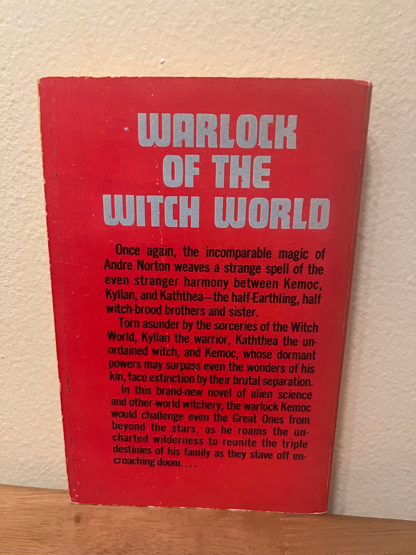 Warlock of the Witch World by Andre Norton