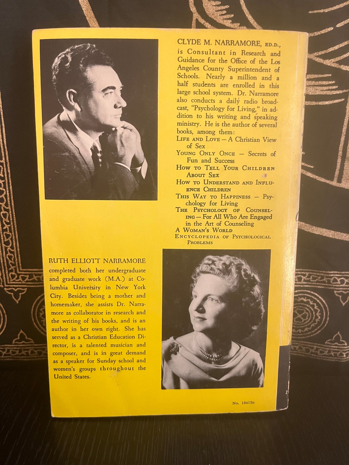 Life and Love: A Christian View of Sex by Clyde M. Norramore