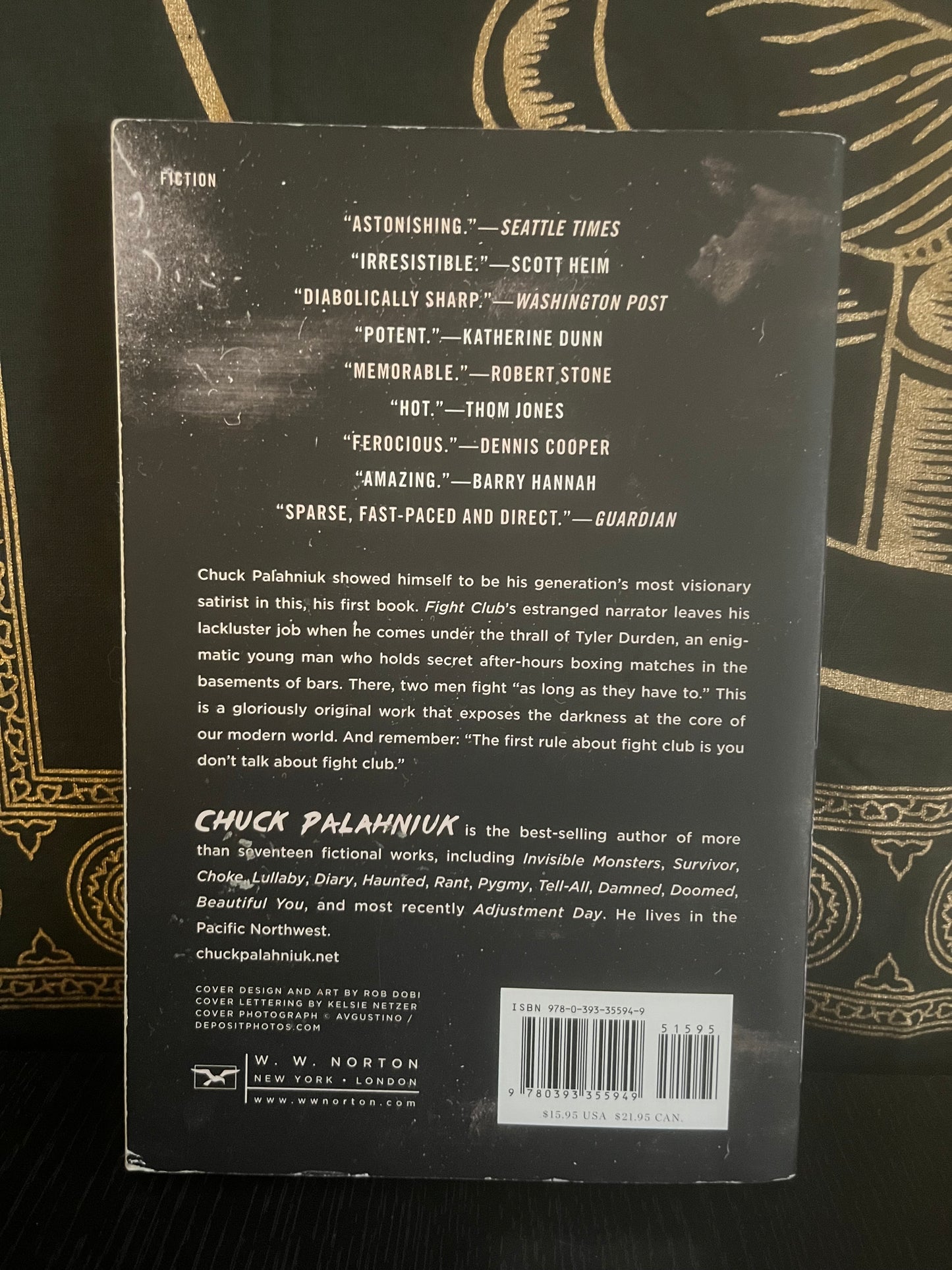 Fight Club by Chuck Palahniuk (2018 Norton)