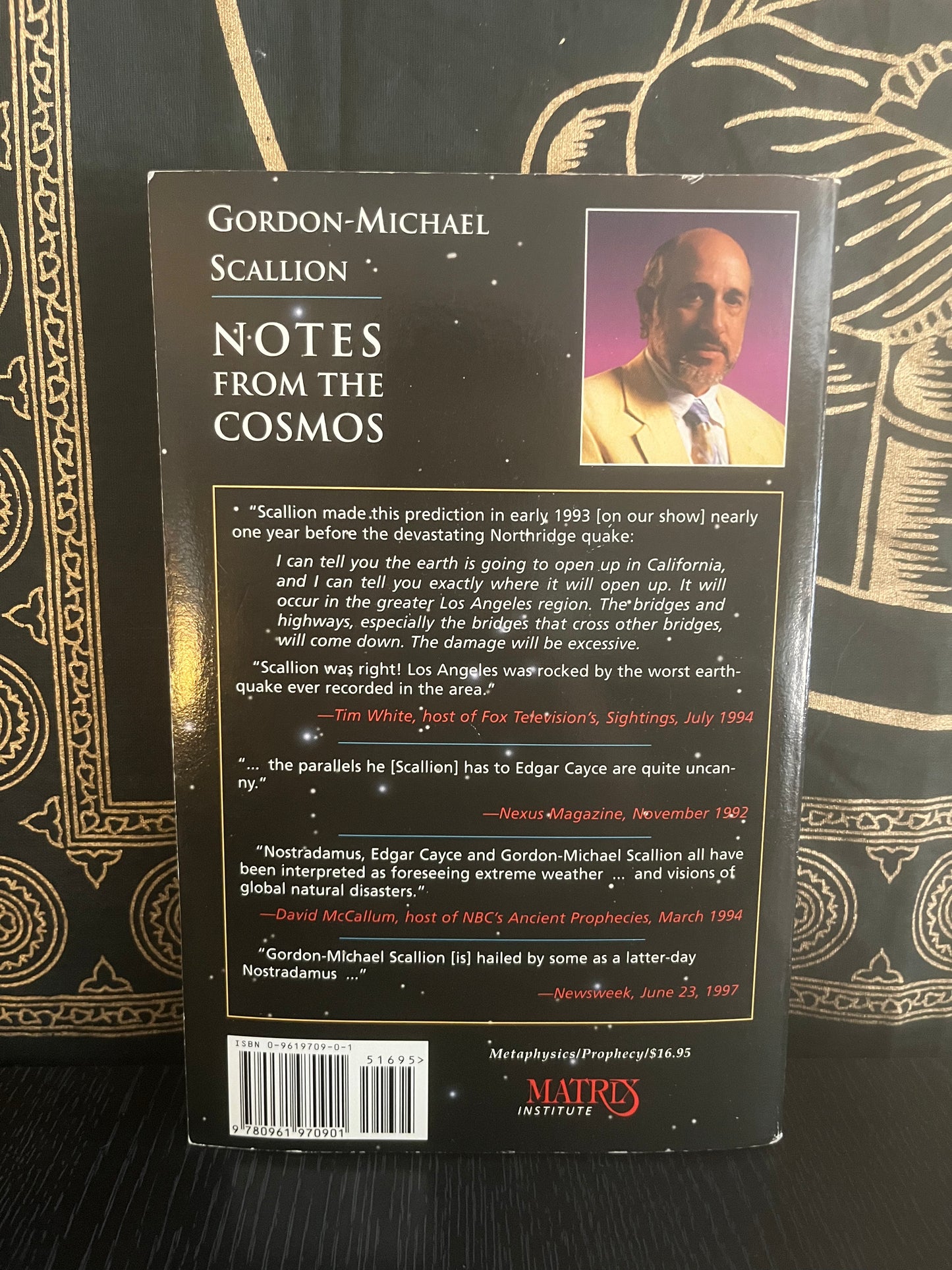 Notes From the Cosmos by Gordon-Michael Scallion