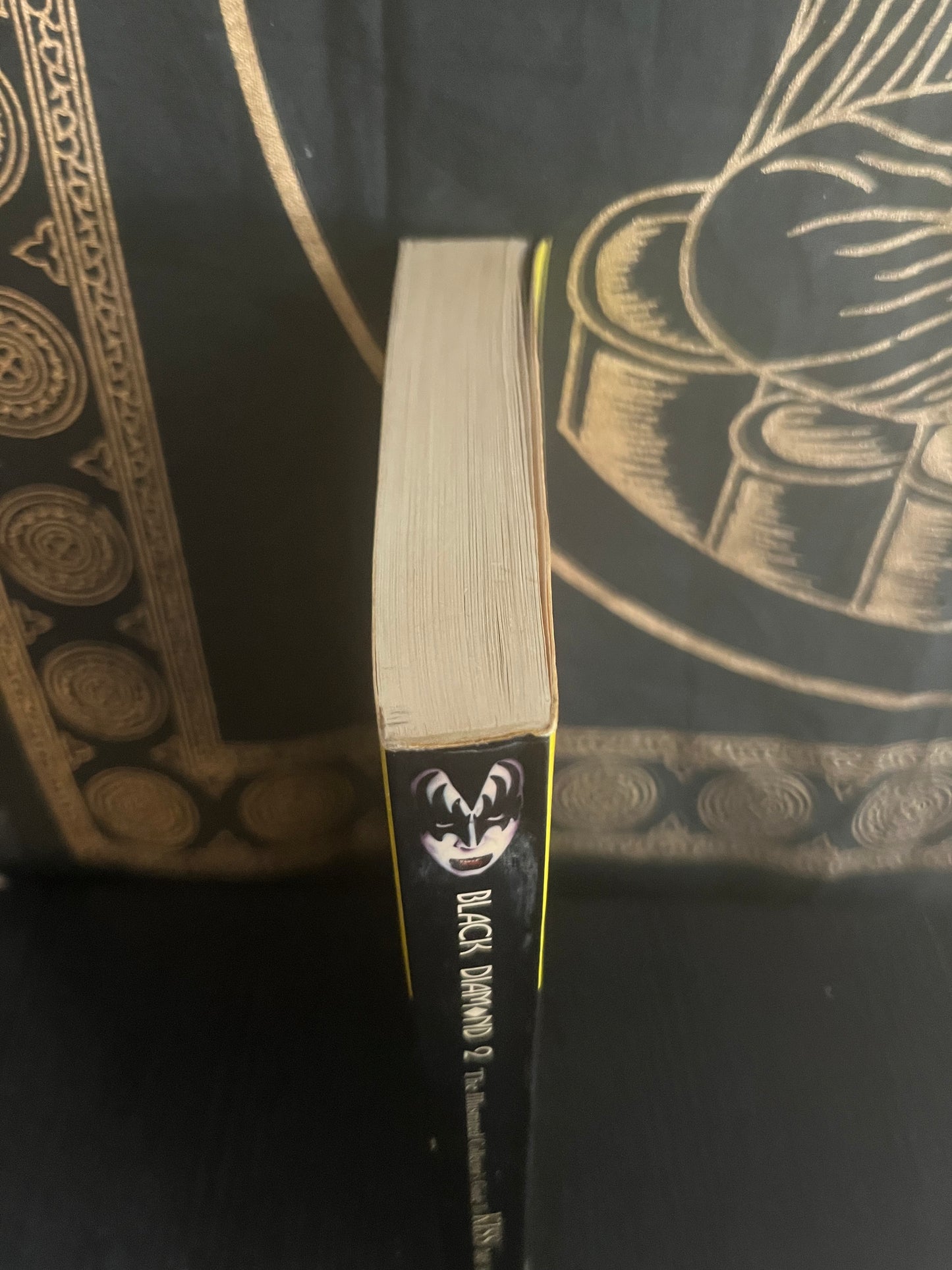 Black Diamond 2: The Illustrated Collector’s Guide to KISS by Dale Sherman