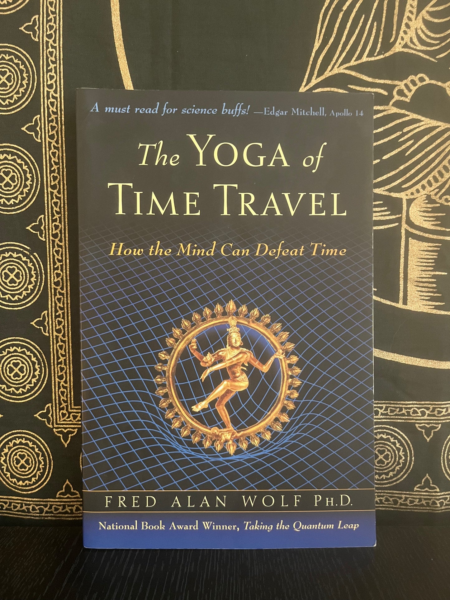 The Yoga of Time Travel by Fred Alan Wolf