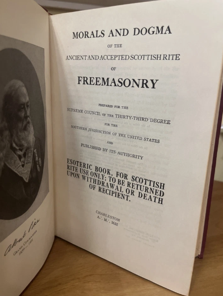 Morals And Dogma Of Scottish Rite Freemasonry Albert Pike 1954